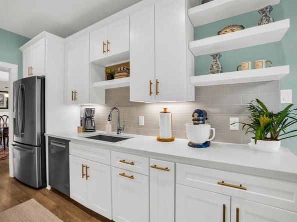 10716  Park Village Place  B, Dallas Texas 75230