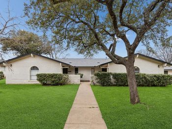 15757  El Estado Drive 