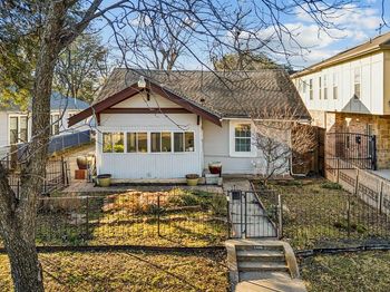 5446  Belmont Avenue 