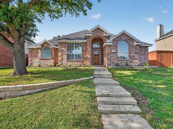 1428  Summerhill Drive 