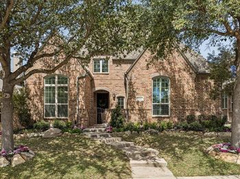 844  Veneto Drive 