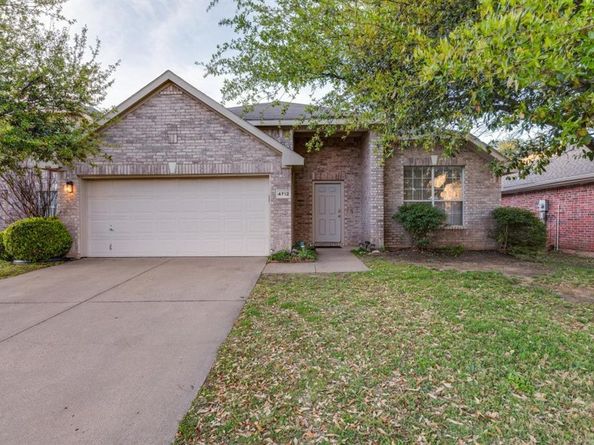 4712  Palm Ridge Drive , Fort Worth Texas 76133