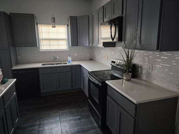 2815  Avenue E  , Fort Worth Texas 76105