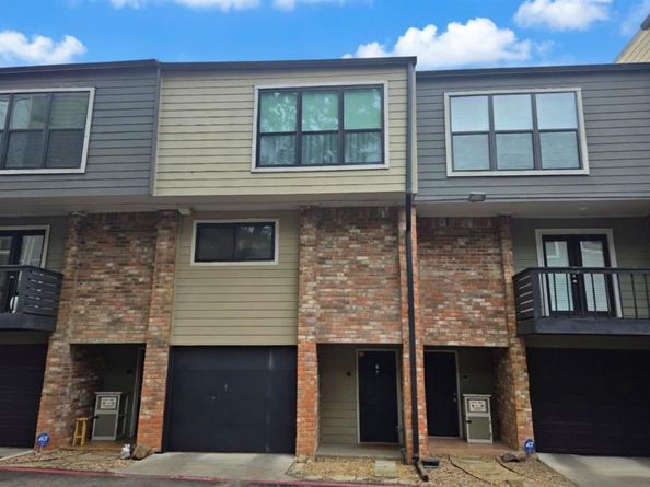 8710  Park Lane  C2, Dallas Texas 75231