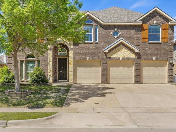 2824  Pino  , Grand Prairie Texas 75054