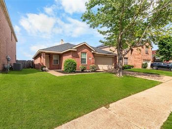 1225  Glencoe Drive 