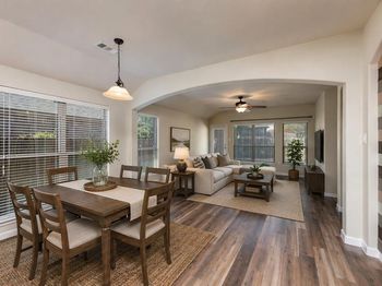 10525  Turning Leaf Trail 