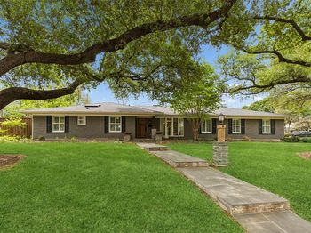 2808  Reedcroft Drive 