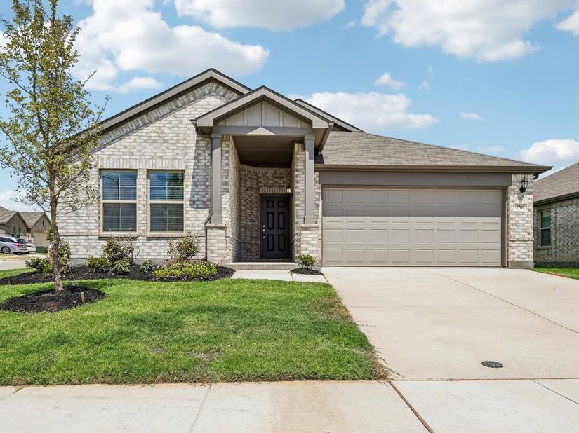 1701  Cambium Drive , Fort Worth Texas 76131