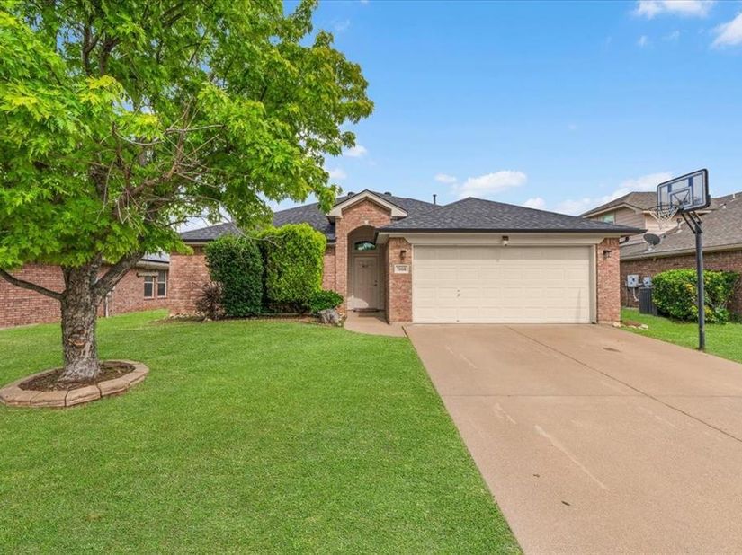 7008  Denver City Drive , Fort Worth Texas 76179