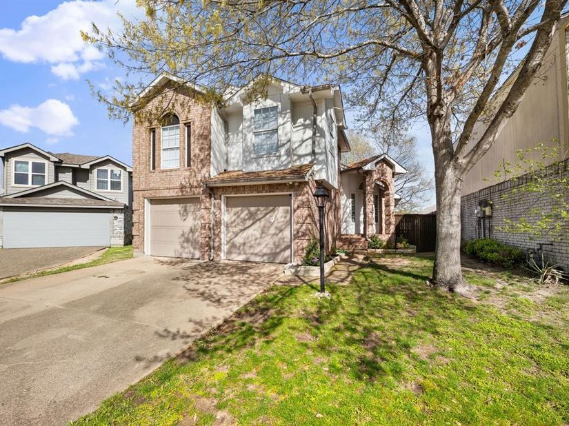 5108  Wolverton Court , Garland Texas 75043