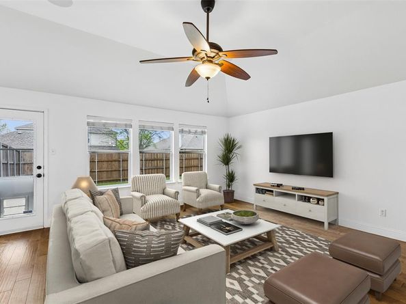 413  Sandy Lane , Royse City Texas 75189