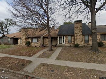 1811  Abshire Lane 