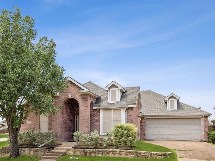 597  Southridge Way , Irving Texas 75063