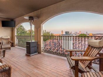 3637  Crestline Road 