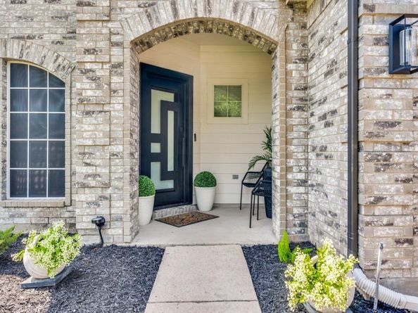 3251  Yeltes  , Grand Prairie Texas 75054