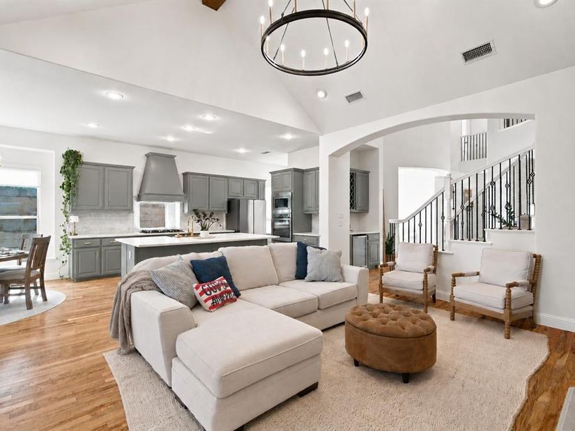 1200  Grant Avenue , Lantana Texas 76226