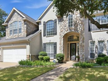 5016  Daylily Court 