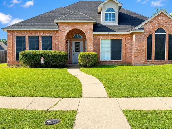 517 E Grubb Drive , Mesquite Texas 75149