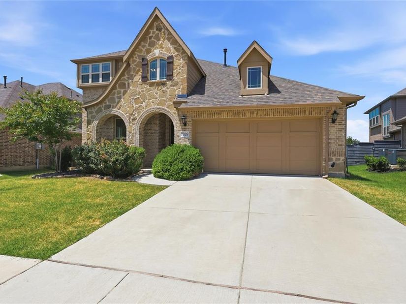 7329  Cherry  Blossom Lane , Aubrey Texas 76227
