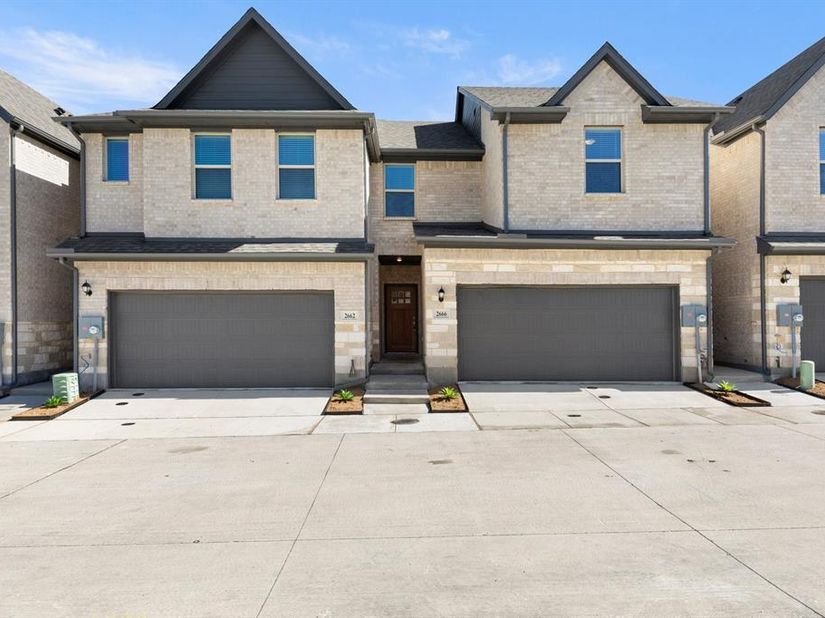 2614  Copper Breaks Street , Dallas Texas 75228
