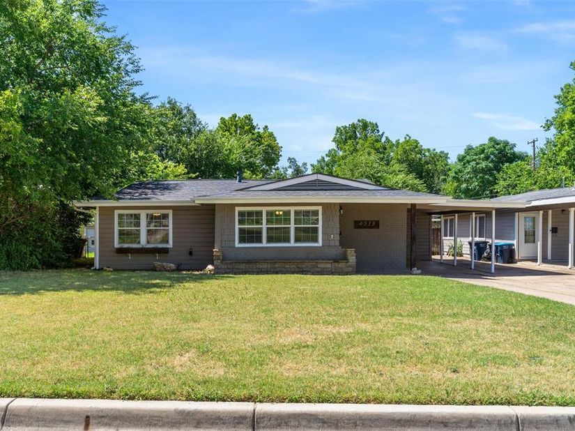 4513  Donnelly Avenue , Fort Worth Texas 76107