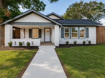 2450  Emmett Street 