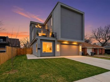 1810  Kraft Street 