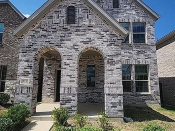 2713  Acadia Drive 