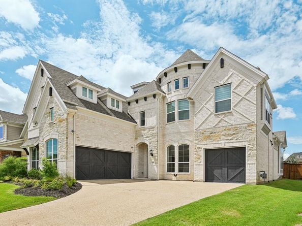 925  Oglethorpe Lane , Savannah Texas 76227