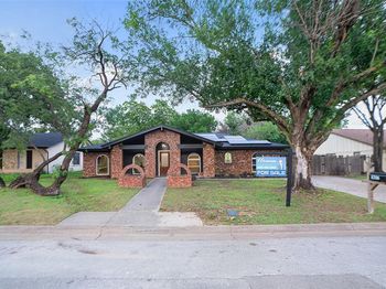 1716  Cynthia Lane 