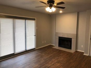 1501 E Interstate 30  
