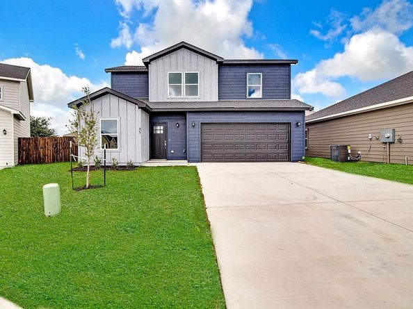 620  Alameda Road , Azle Texas 76020