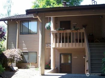 1101 Bellefield Park Lane
