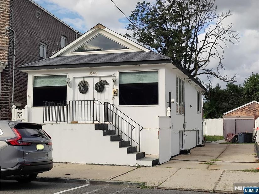 1512 41st Street, North Bergen NJ 07047