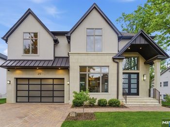 29 Roslyn Avenue