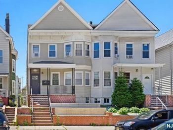 24 49th Street