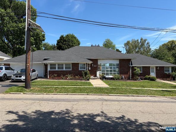 500 Prospect Avenue, Ridgefield NJ 07657