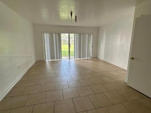 7344 SW 82nd St C115, Miami FL 33143