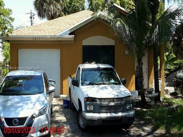 2817 NW 9th St, Fort Lauderdale FL 33311