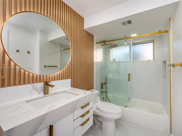 8415 SW 107th Ave 338W, Miami FL 33173