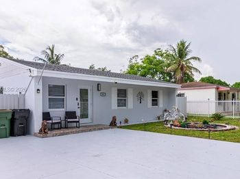 1655 NW 124th St