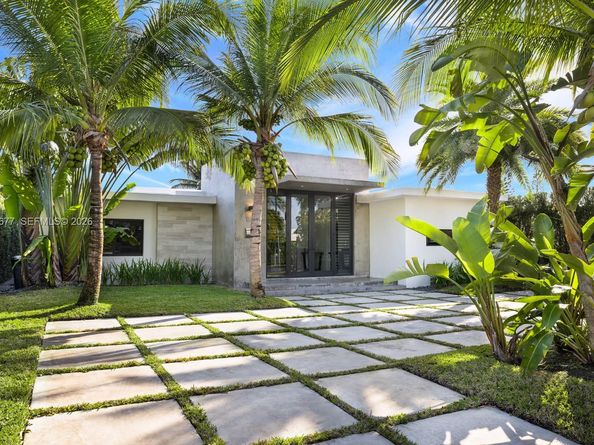 1540 Cleveland Rd, Miami Beach FL 33141