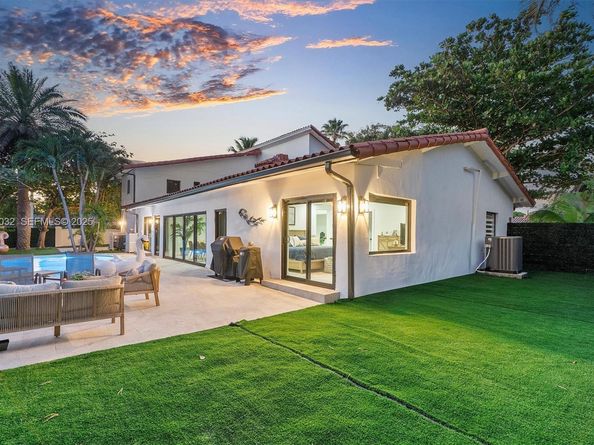 210 NE 107 st, Miami Shores FL 33161