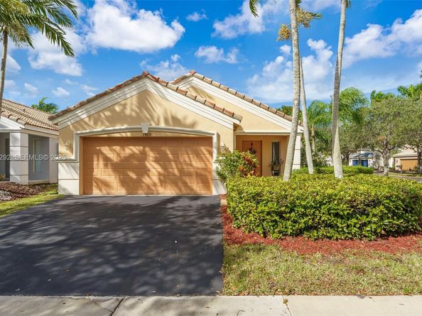 1509 Sunset Way, Weston FL 33327