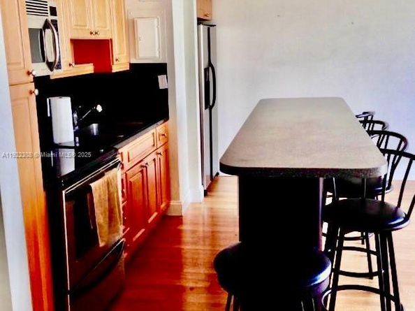 900 Bay Dr 513, Miami Beach FL 33141