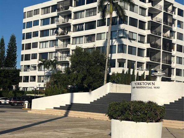 1500 Presidential Way 504, West Palm Beach FL 33401