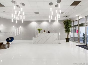 1200 Brickell Bay Dr