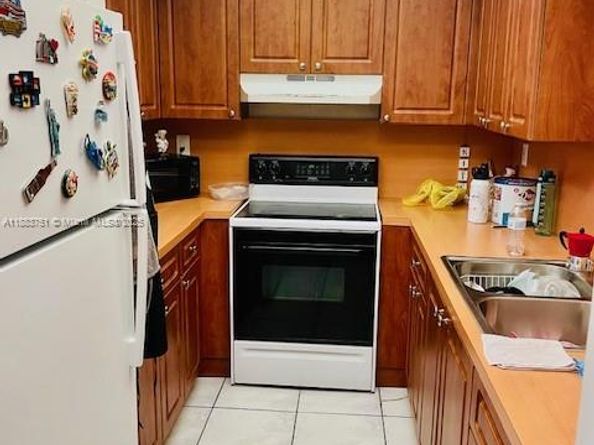 1810 W 56th St 3315, Hialeah FL 33012