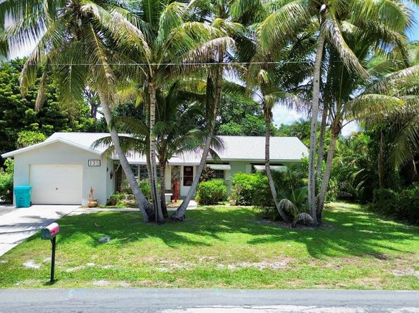 135 SE 26TH Avenue, Boynton Beach FL 33435
